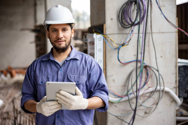 Best Circuit Breaker Repair  in Shelton, WA